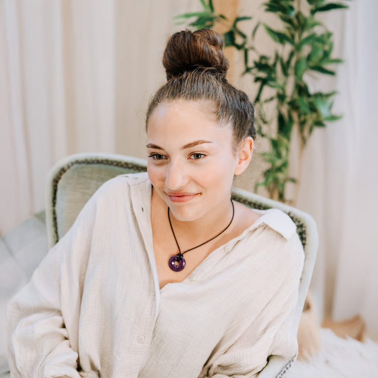 Ciondolo donut in Ametista | Ciondolo da 30 mm + Cordino in cotone