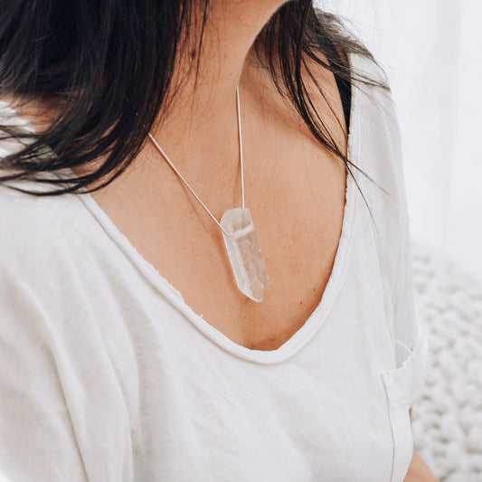 Bergkristall Spitze Rohsteinanhänger