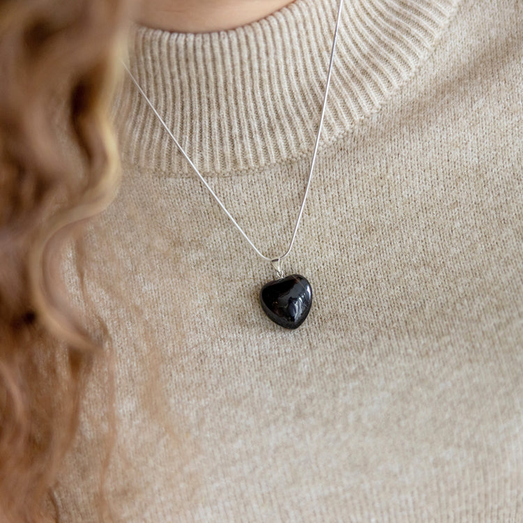 Turmalin (Schörl) Herzanhänger | 2x2 cm