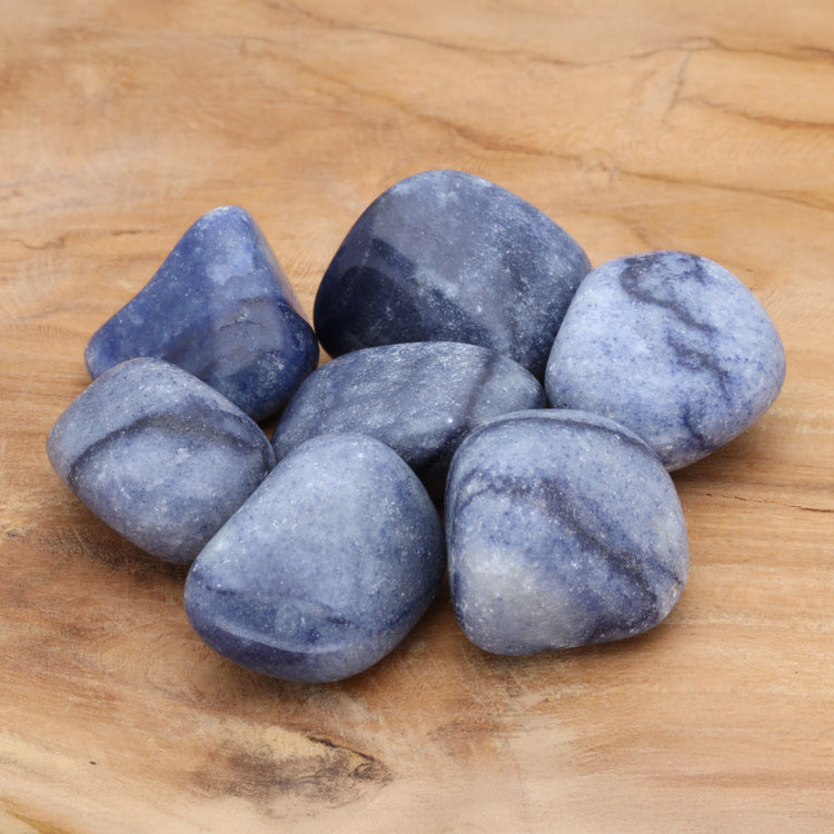 Blauquarz Trommelstein