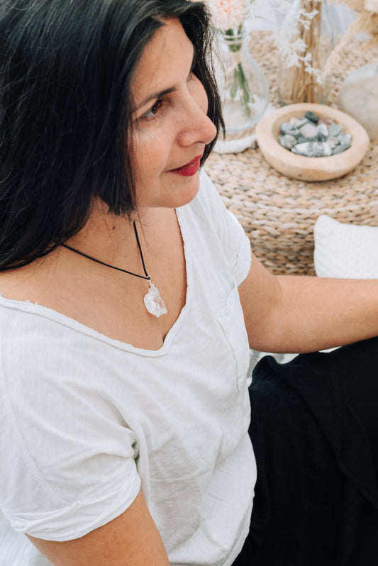 Bergkristall, Gefasster Rohsteinanhänger