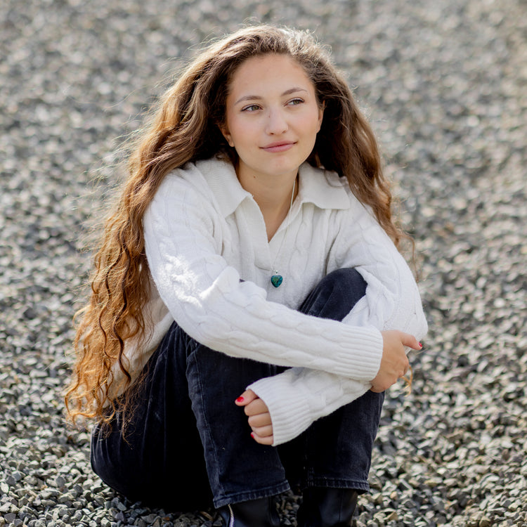 Colgante corazón de crisocola | 2x2 cm + ojal de plata 925