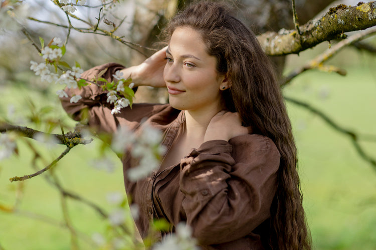 Granat Ohrstecker facettiert | Ovale Perle 6x4 mm | 925er Silber