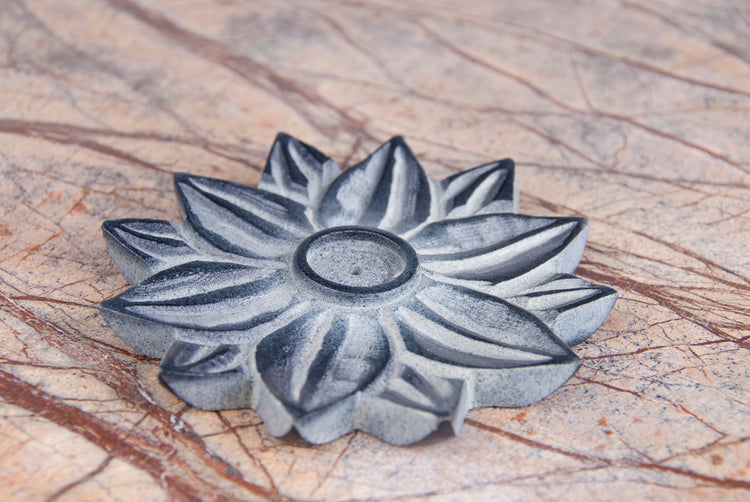 Räucherstäbchen- und Kegelhalter Lotusblume