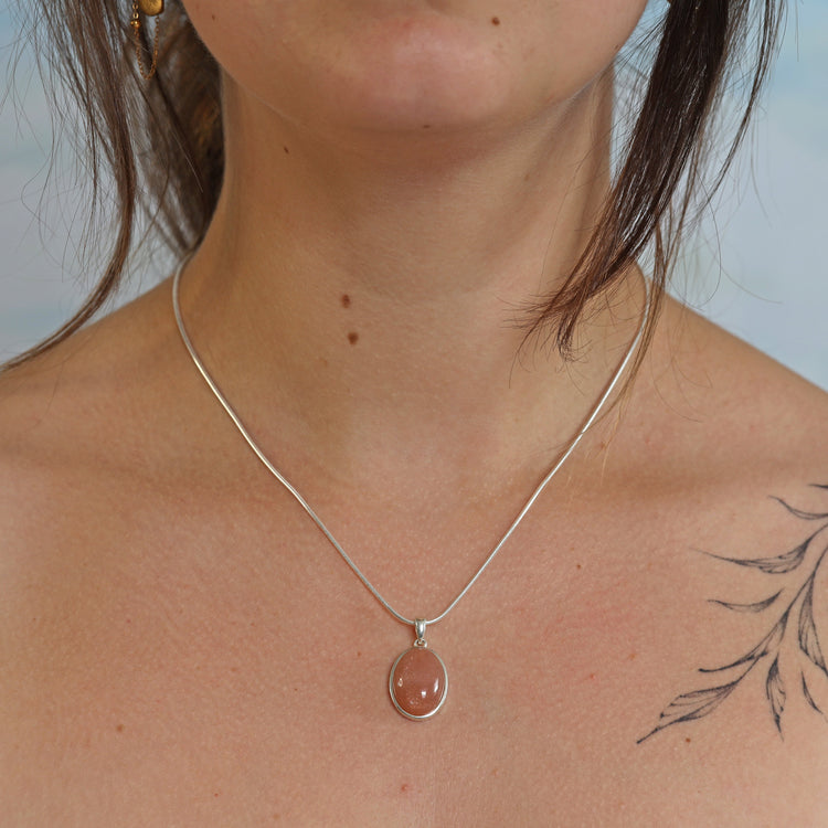 Feine Silberkette aus 925er Silber | 40, 45 oder 50cm | Schlangenkette mit Verschluss