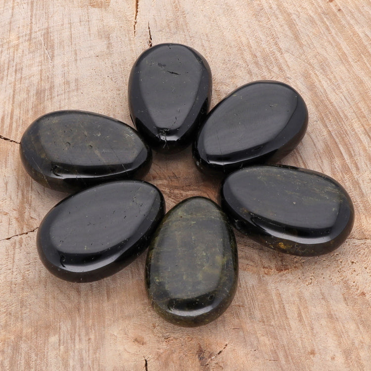 Turmalin, grün (Verdelith) Tropfenanhänger