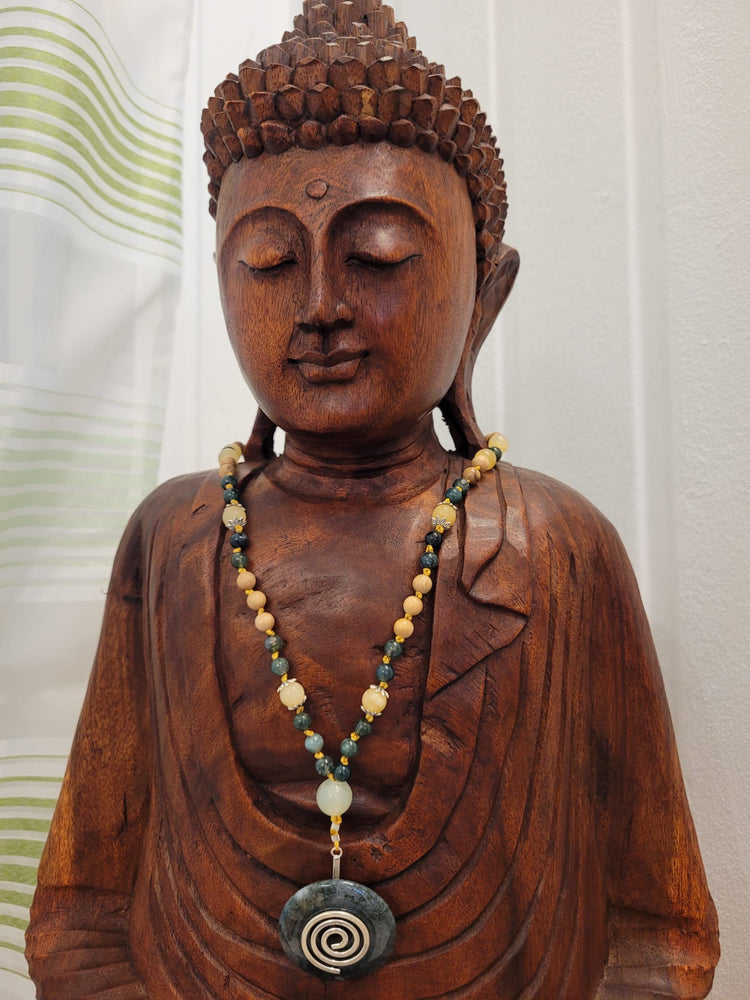 108-Perlen Mala aus Moosachat, Jade und Olivenholz – Handgefertigte Gebetskette für Wachstum, Erdung und Lebensfluss