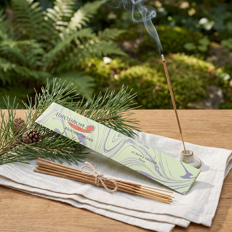 Auroshikha Räucherstäbchen – Pinie — Lifestyle