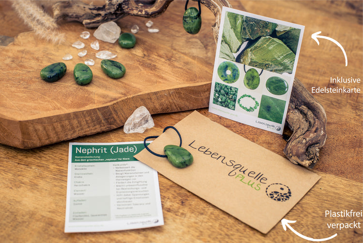 Jade (Nephrit) Tropfenanhänger