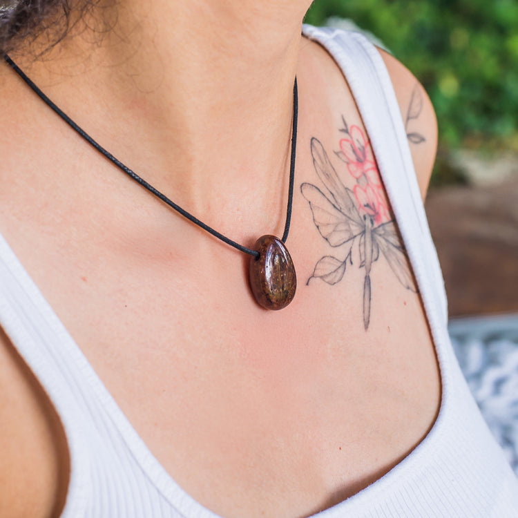 Colgante gota de granate