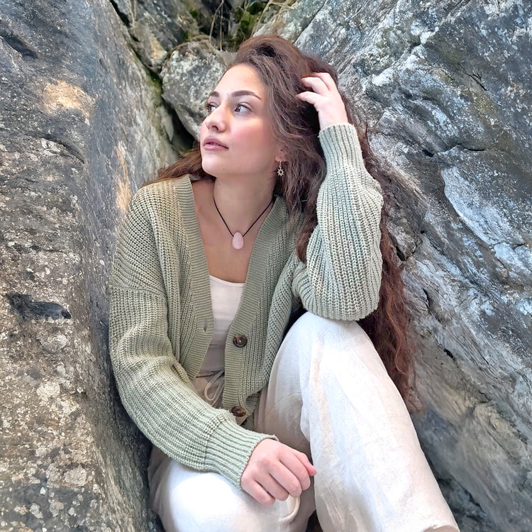 Rosenquarz Tropfenanhänger