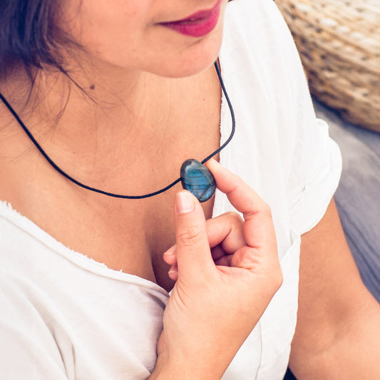 Labradorit Tropfenanhänger