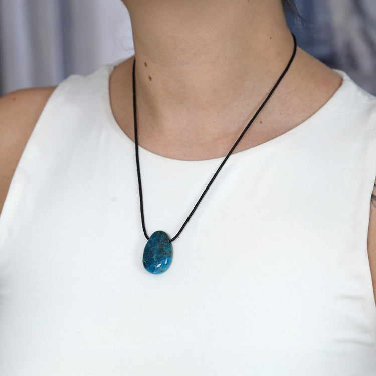 Apatit Tropfenanhänger