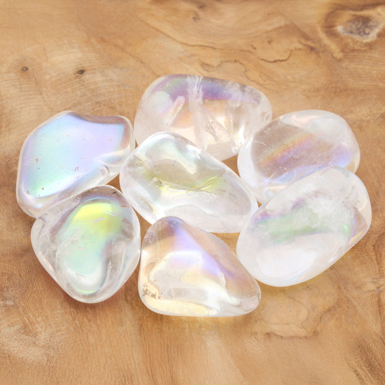 Angel Aura (Bergkristall bedampft) Trommelstein