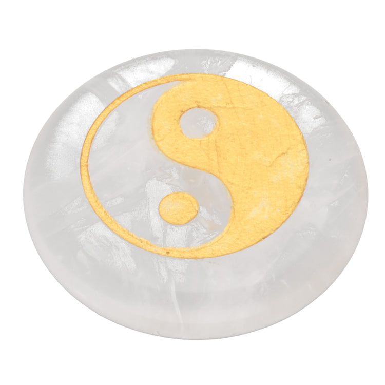 Bergkristall Scheibenstein mit goldener Yin & Yang Gravur