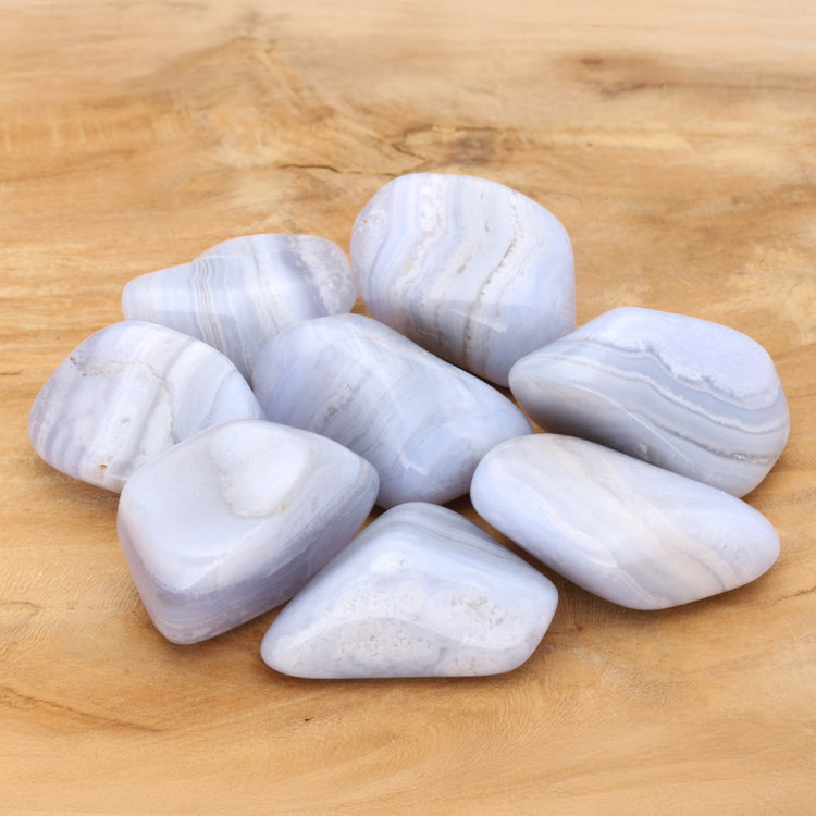 Chalcedon, blau Trommelstein