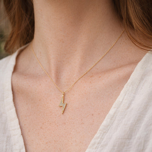 Gold|CLOSEUP