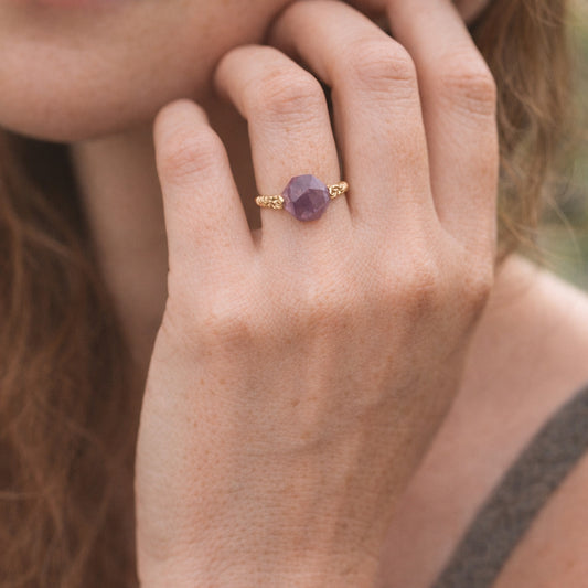 Amethyst Kupferring handgewickelt – Sternschliff Unisex