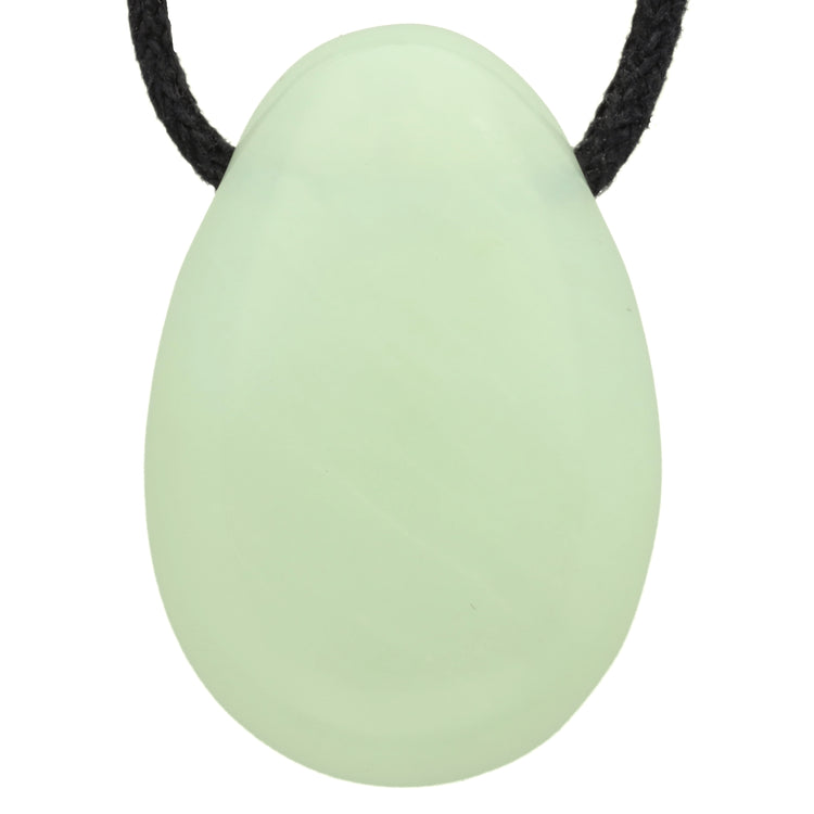 Colgante gota de jade chino