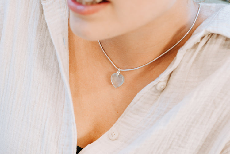 Aquamarin Herzanhänger | in 2 Größen | 925er Silberöse