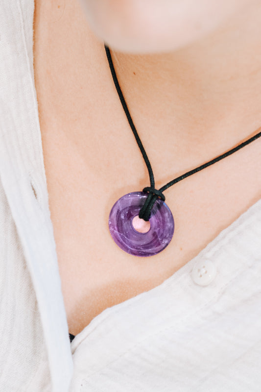 Amethyst Donut | 30 mm Anhänger + Baumwollband