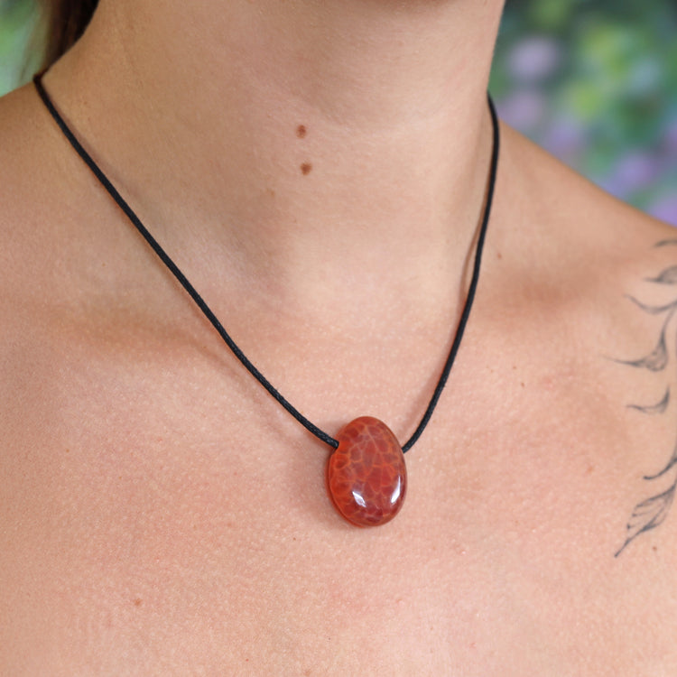 Pendentif goutte en agate de feu