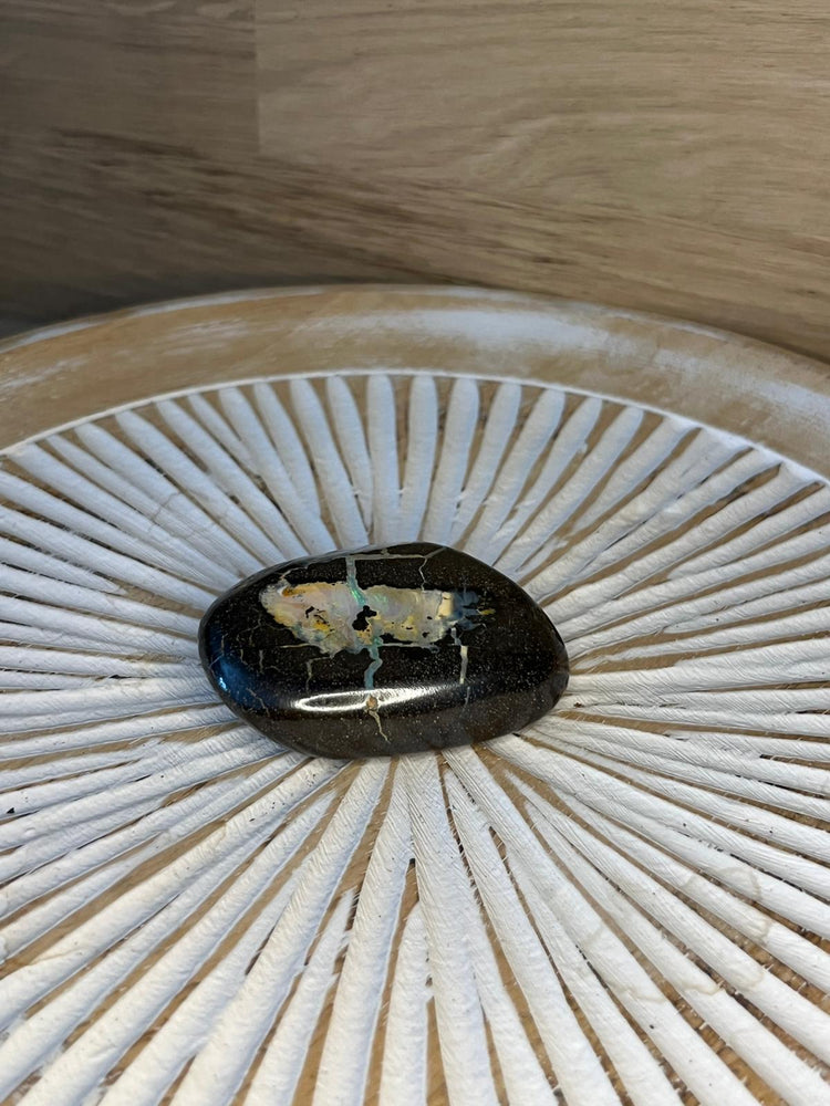 Boulder Opal Trommelstein | Einzelstück