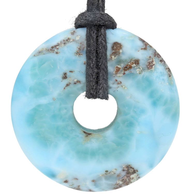 Larimar Donut mit Einschlüssen | 30 mm Anhänger + Baumwollband