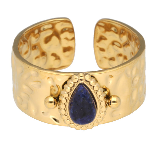 Lapislazuli Ring – breit gehämmert mit Tropfen, Edelstahl vergoldet