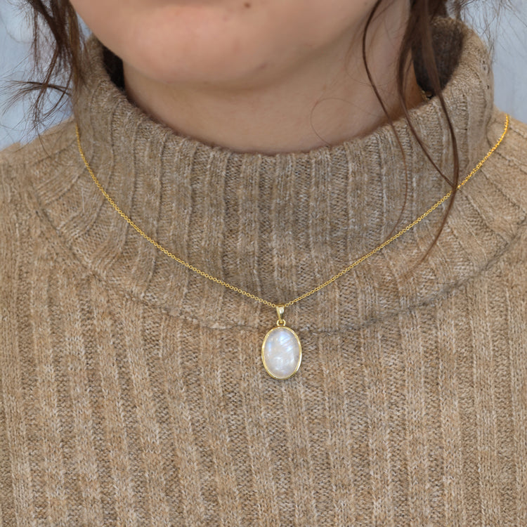 Rainbow Moonstone Pendant (oval) set in gold-plated silver