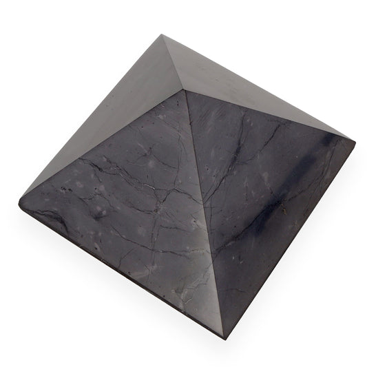 Schungit Pyramide 3x3 cm