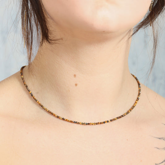 Tigerauge 2 mm Perlenkette facettiert | 45 cm + Silberverschluss