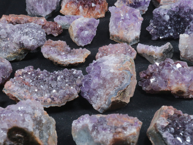 Amethyst Kristalle | 100% naturbelassene Drusenstücke | 1 KG | Restposten